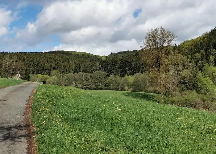 Mit Ausblick Nyaraló